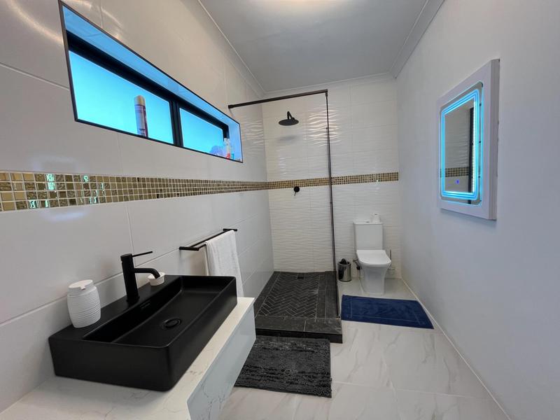 4 Bedroom Property for Sale in Helderrand Western Cape